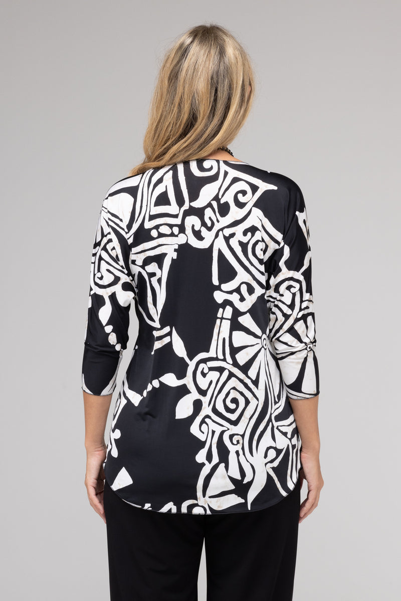 Maori Print 3/4 Sleeve Jersey Top